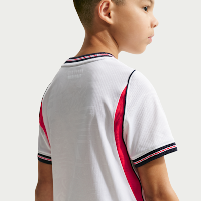 Nike.comにおけるイングランド ナショナルチーム 2026 スタジアム